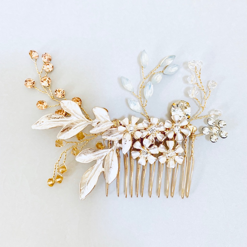 Amelie hairpiece